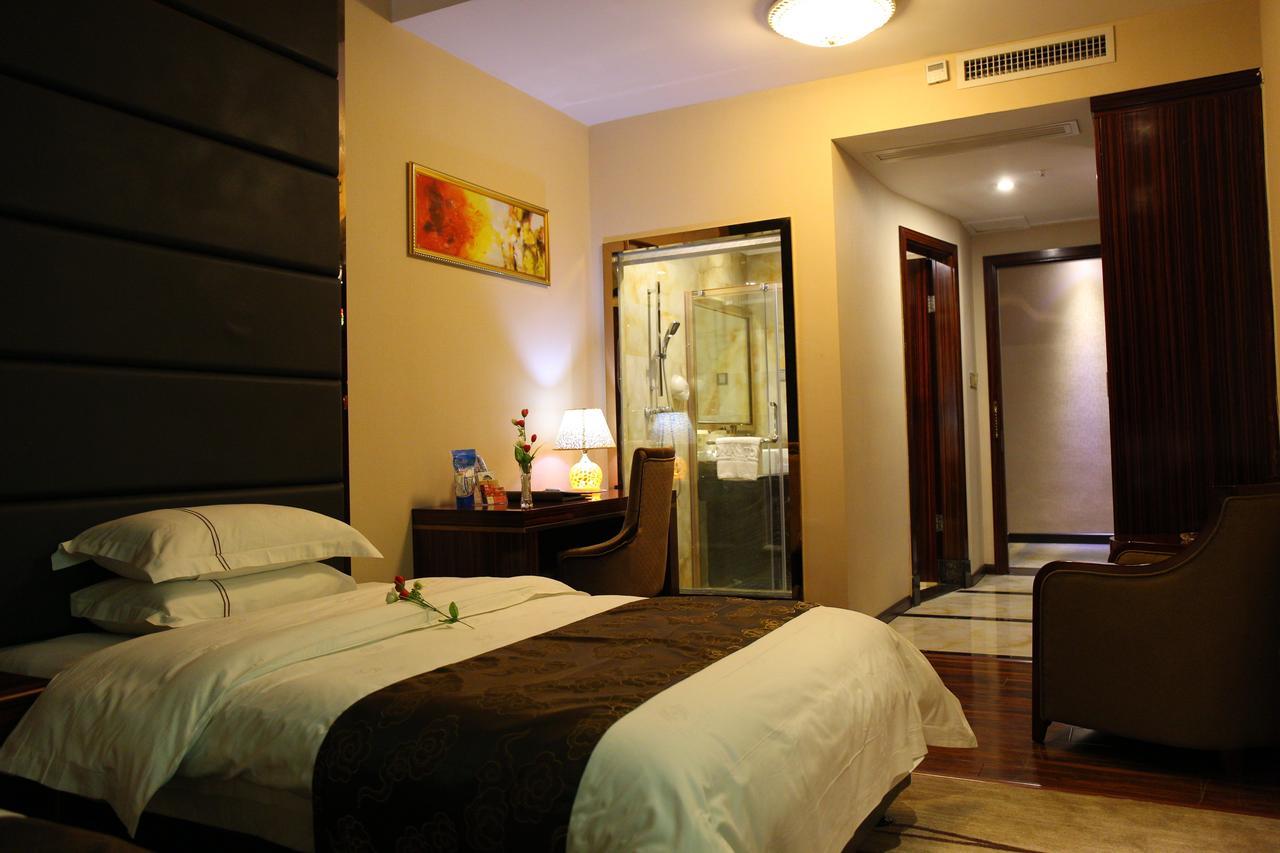 Lavande Hotel Wuhan Railway Station Εξωτερικό φωτογραφία